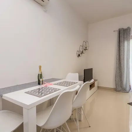 Apartments Kekel Biograd Na Moru Exterior photo