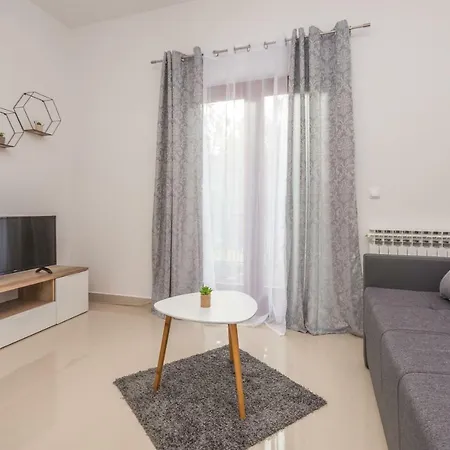 Apartments Kekel Biograd Na Moru Exterior photo