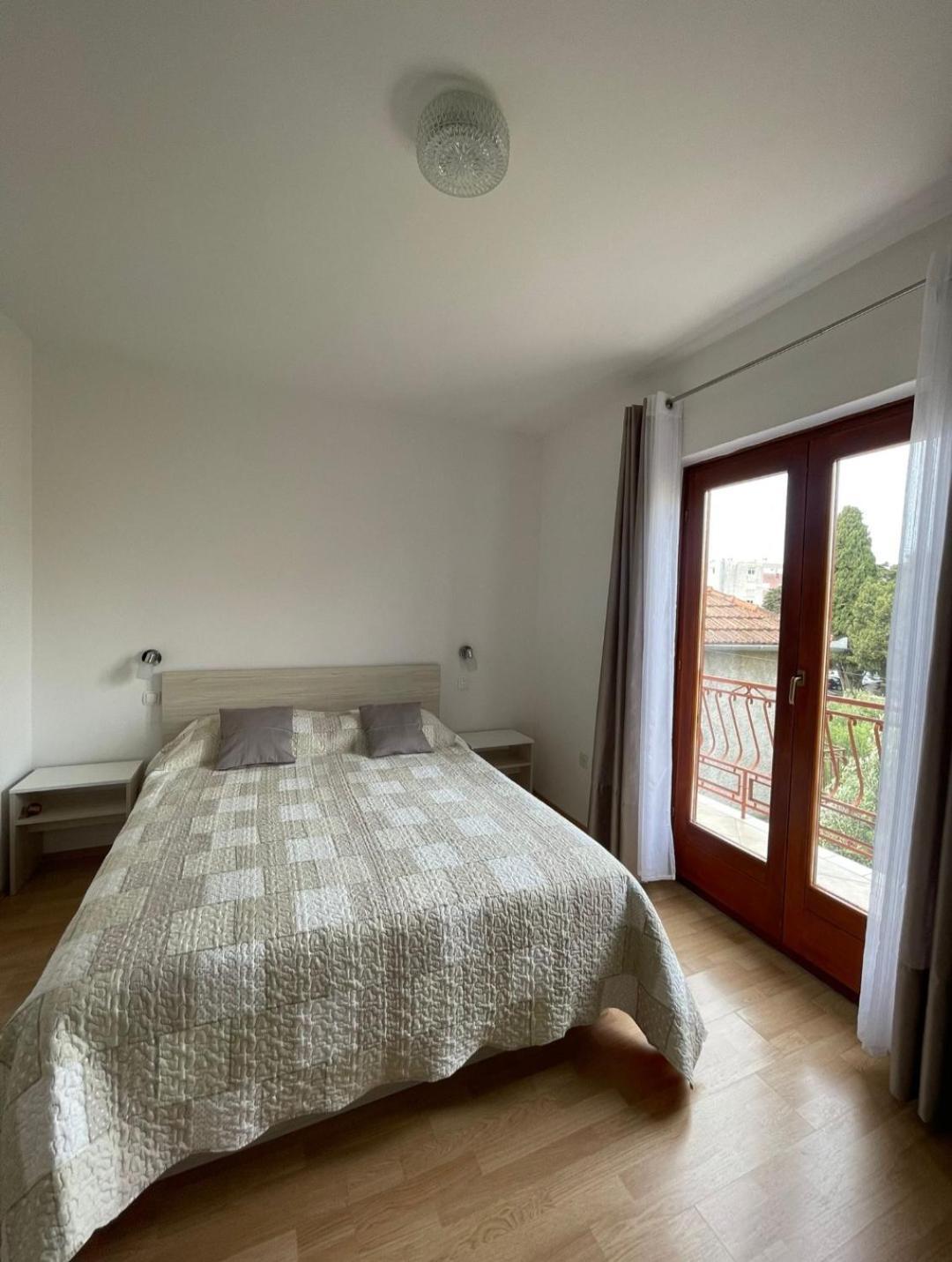Kekel Apartment *
